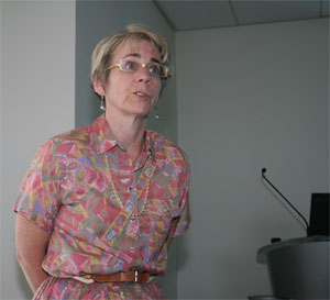 Julia Gelfand