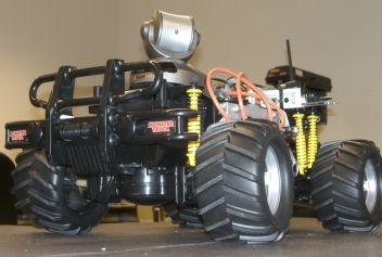 Gizmo Truck from front