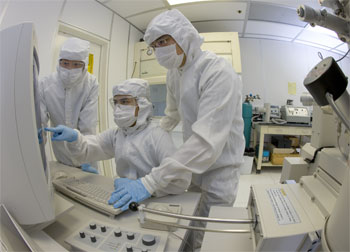 UCI clean room 1
