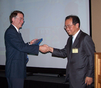 Calit2 director Larry Smarr and UC Irvine