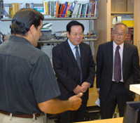 Tsinghua President Binglin Gu (middle) at Calit2