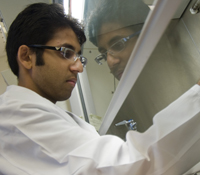 Utsav Gupta, a bioengineering/biotechnology major, presented his findings on image processing method