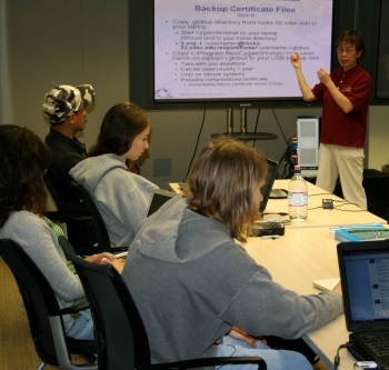 Cindy Zheng and students