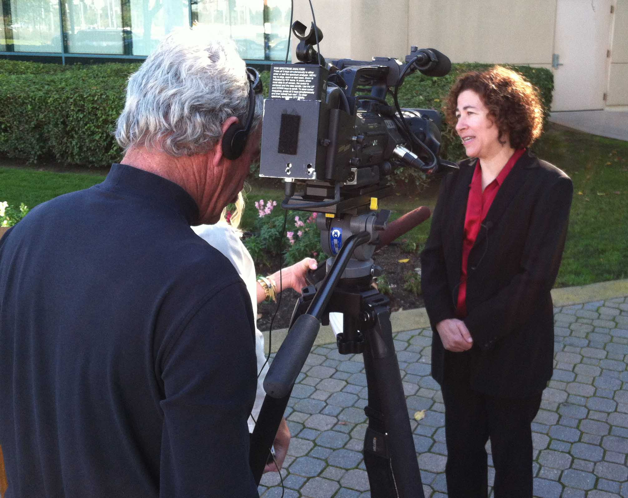 Linda Hill, MD, MPH, leader of the TREDS program, shares valuable driving tips. 