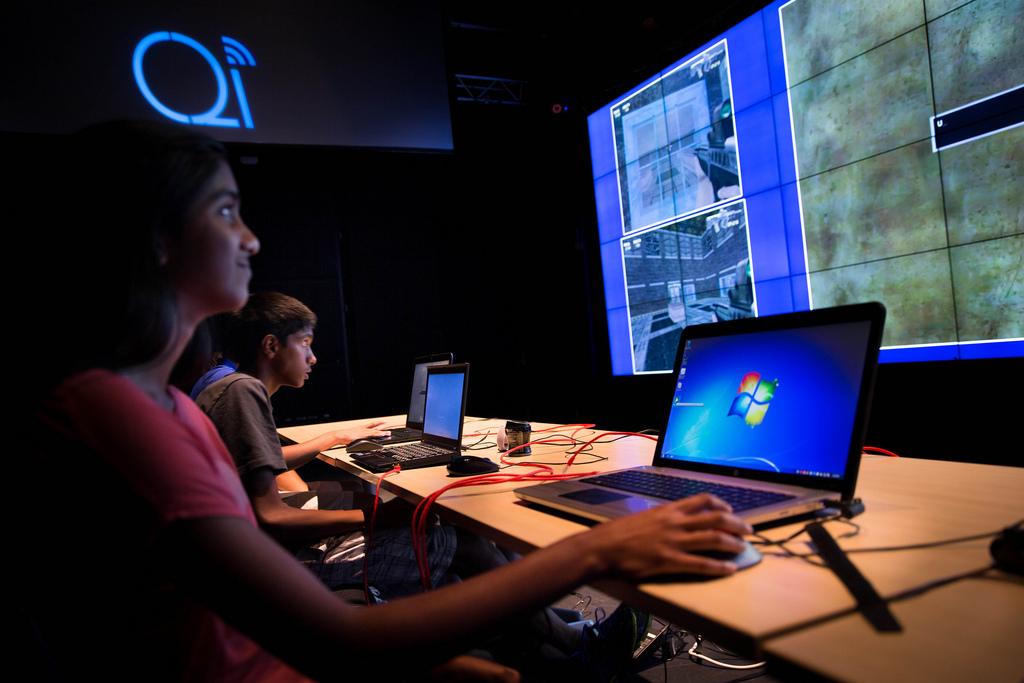 Students in QI's pilot video gaming program