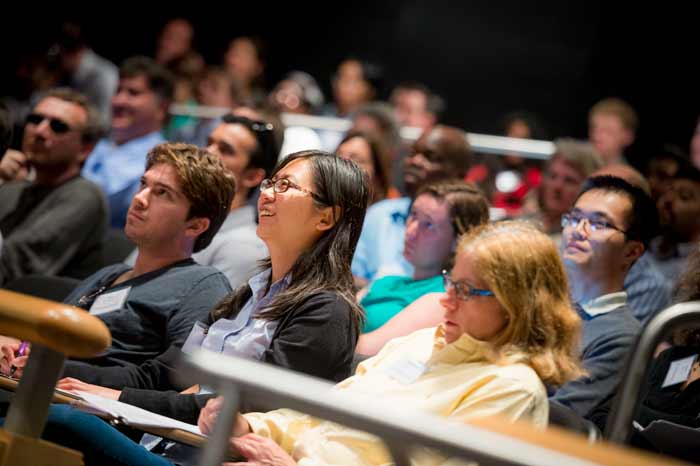 Crowd at Big Data seminar