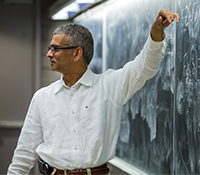Ramesh Rao at the blackboard in ECE 109