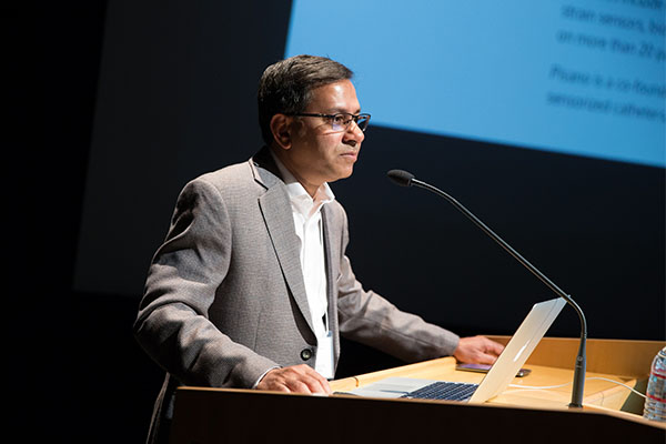 Sujit Dey