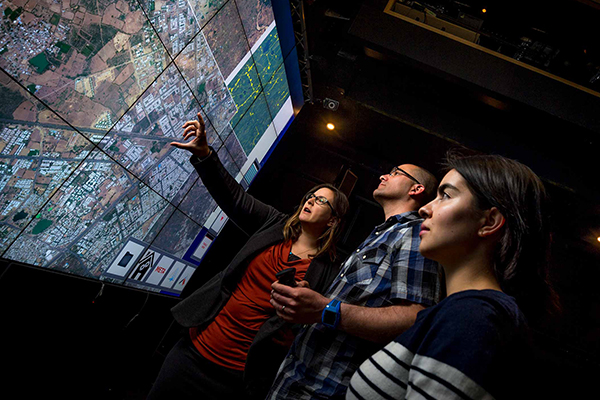 Big Pixel Initiative researchers use Vroom display at Qualcomm Institute