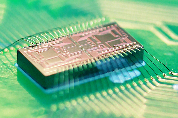 Developing quantum technologies