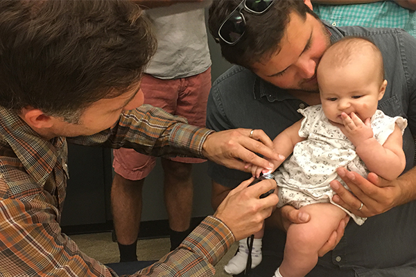 Vaccination device with baby