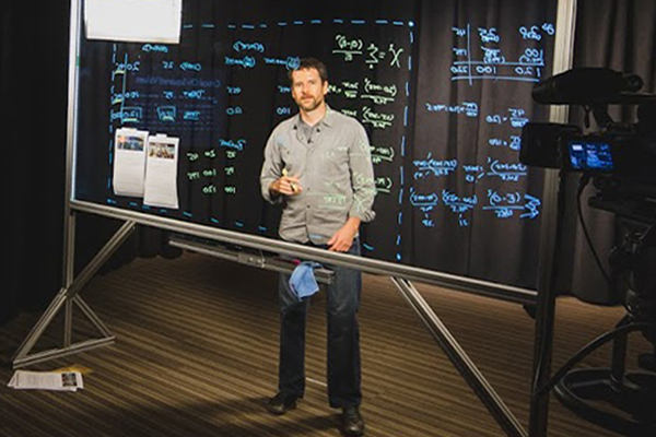 CSE and CogSci professor Scott Klemmer is a co-PI on the new NSF program to develop data-centric pro