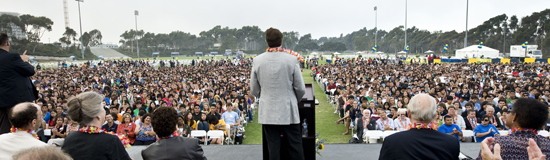Larry Smarr (at podium) delivers Convocation speech