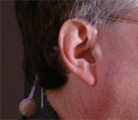 Earpiece Smarr wore