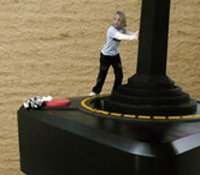 [giantJoystick]