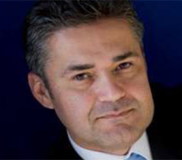 Dr. Julio Navarro, Boeing
